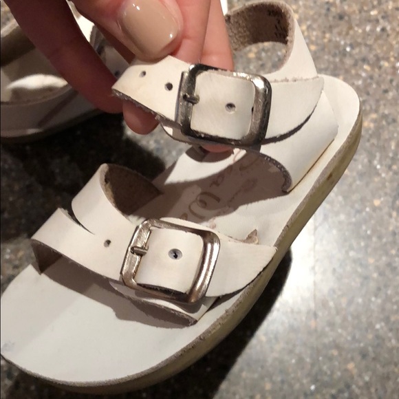 Shoes - Picture 2 of 3